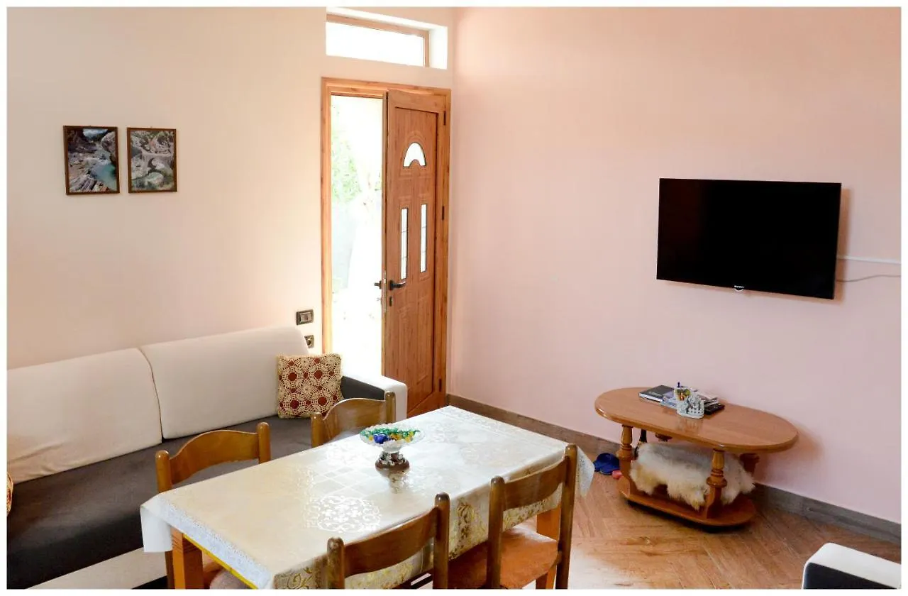 Vlorë Apartment Demaj